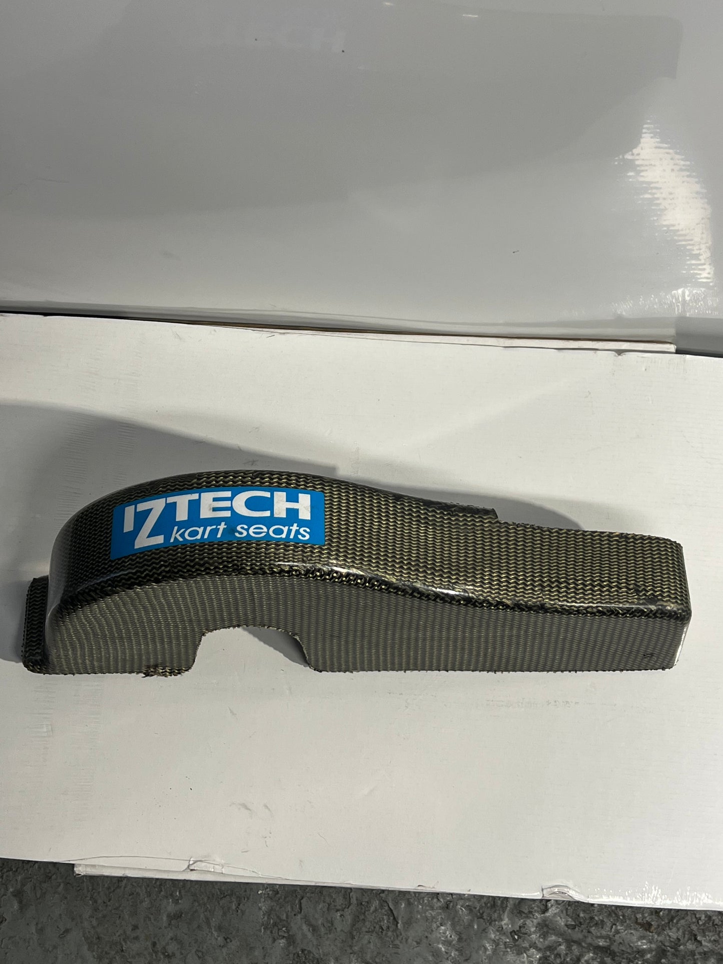 IZTECH CARBON CHAIN GUARD LIGHTWEIGHT
